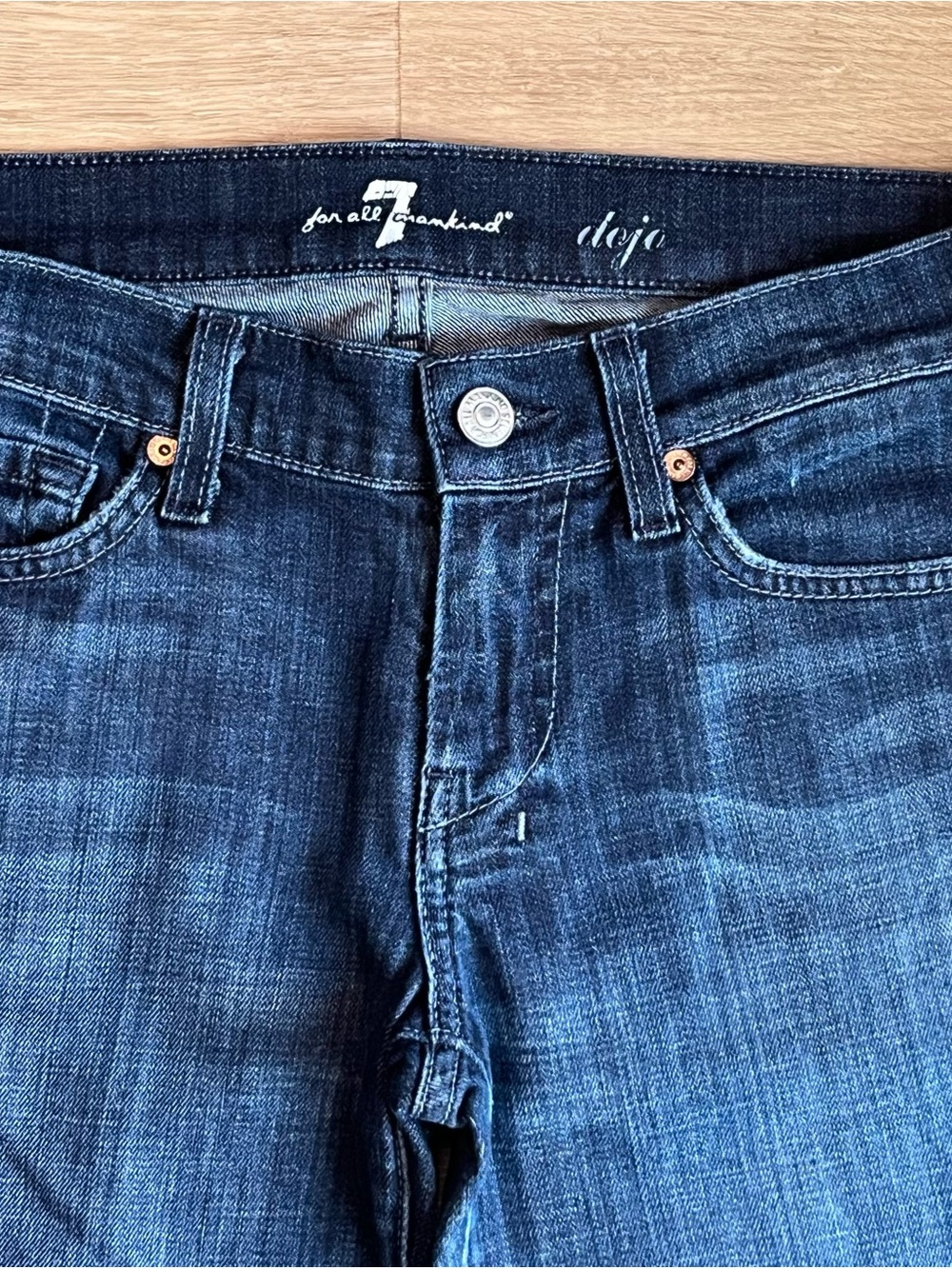 Classic 7 For All Mankind Dojo Dark Wash Flare Trouser Jeans Size 26 - Picture 2 of 6